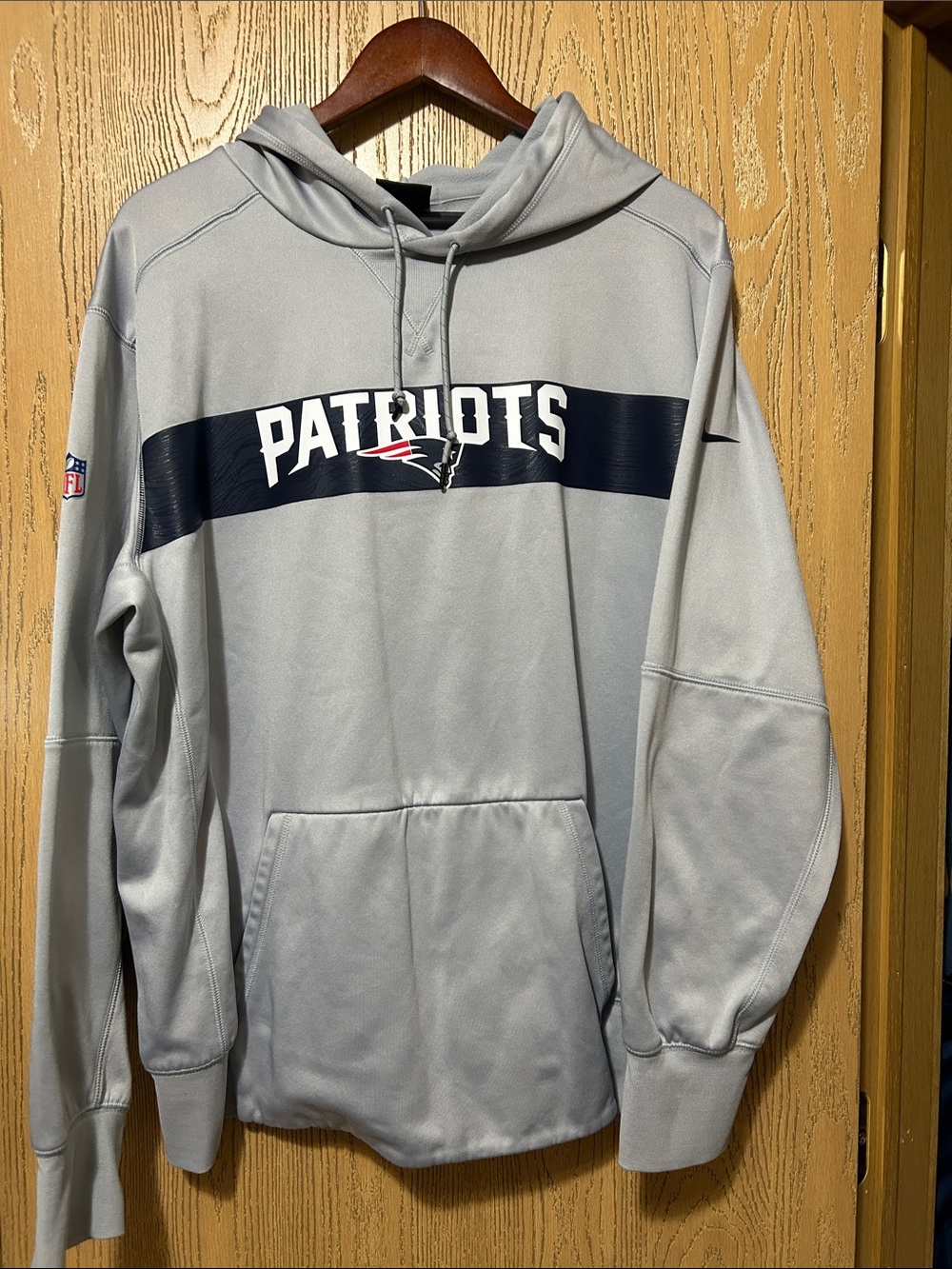 Nike Patriots Gray Pullover Hoodie Sweater
